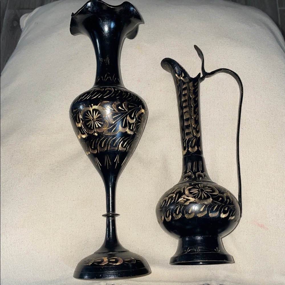 Vintage age etched brass Elegant Black and Gold Vase Set